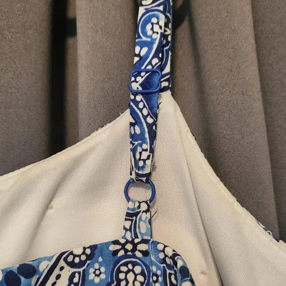 Paisley Blue & White Dress - Picture 5 of 6